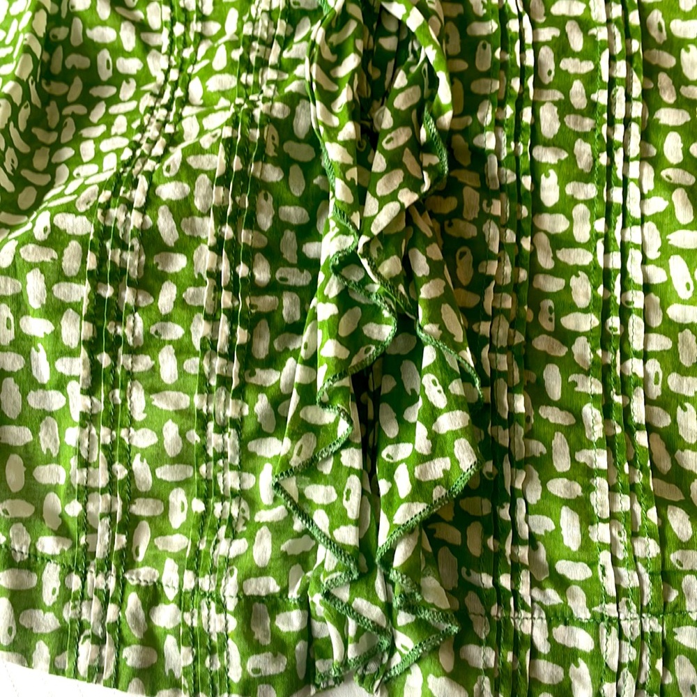 Banana Republic Ruffled Tank - Picture 7 of 7